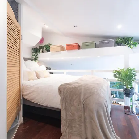 Duplex Parisien Metro13 Appartement *