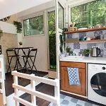 Duplex Parisien Metro13 アパート *