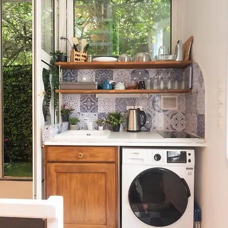 Duplex Parisien Metro13 * Parijs