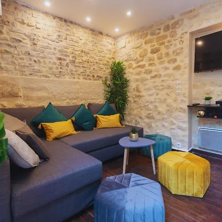 Appartement Duplex Parisien Metro13 *