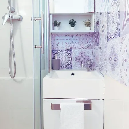 Appartement Duplex Parisien Metro13 Parijs