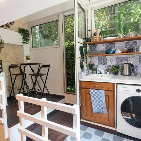 Duplex Parisien Metro13 Apartament *