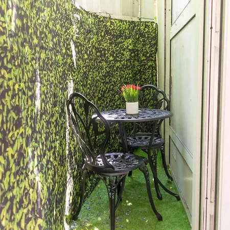 Duplex Parisien Metro13 *