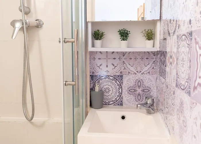 Duplex Parisien Métro13 Appartamento