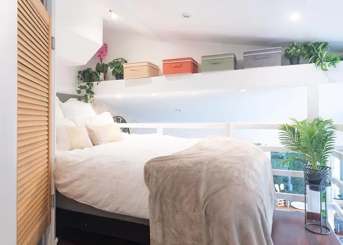Duplex Parisien Métro13 Apartamento *